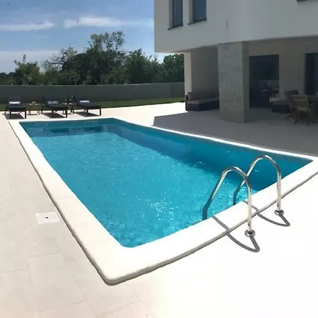 Villa Luz By Istrialux *