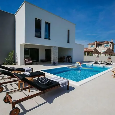 Villa Luz By Istrialux *